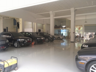 第一車網(wǎng)武漢奧奔馬舊機(jī)動(dòng)車經(jīng)紀(jì) 專業(yè)服務(wù)，誠(chéng)信為本，助力二手車交易無憂